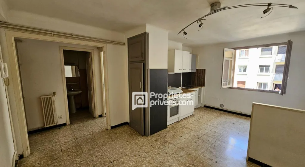 Cucina - 2-Bedroom Apartment with Secure Residency in Perpignan
