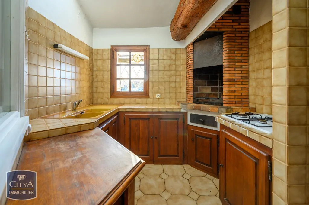Cuisine - Appartement T2 en Centre-Ville de Carpentras