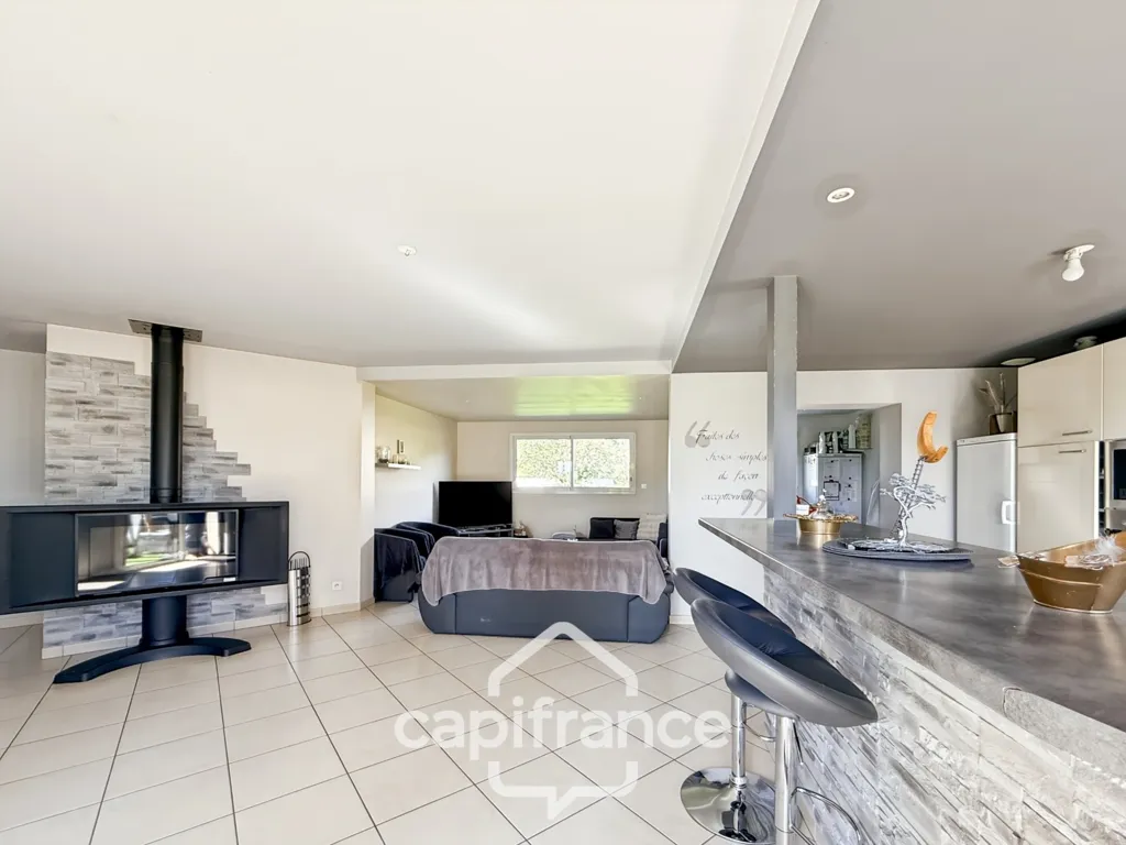 Cucina - Architectural House with Studio in Pontivy