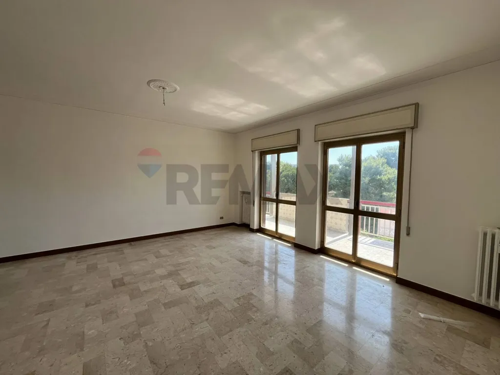 Appartement 4 pièces à IT