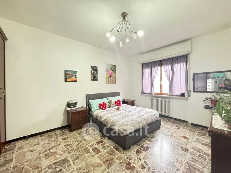 Chambres - Trilocale with Balcony in Vercelli