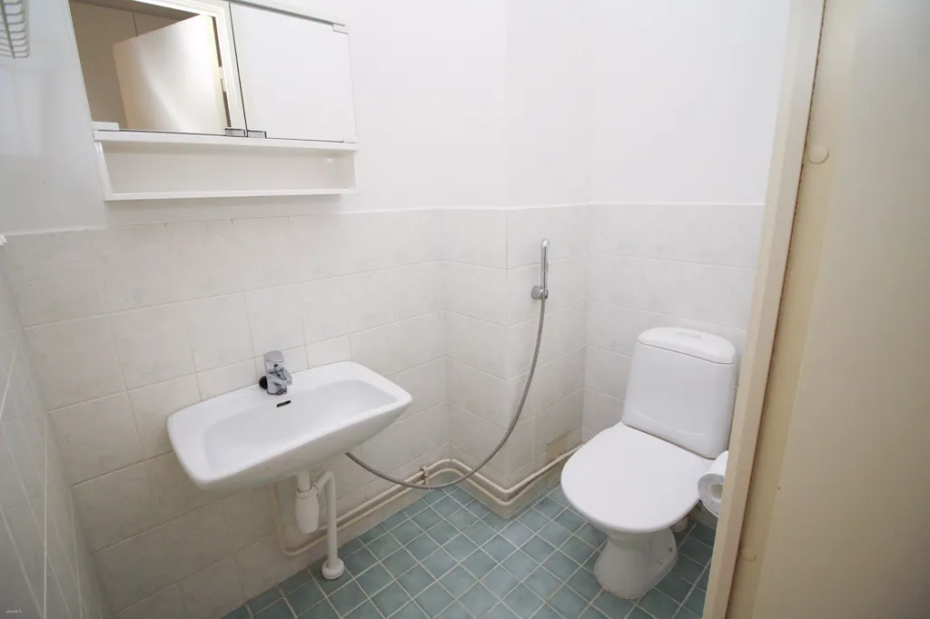 Bagni - Apartment with Balcony in Pohjois-Haaga, Helsinki