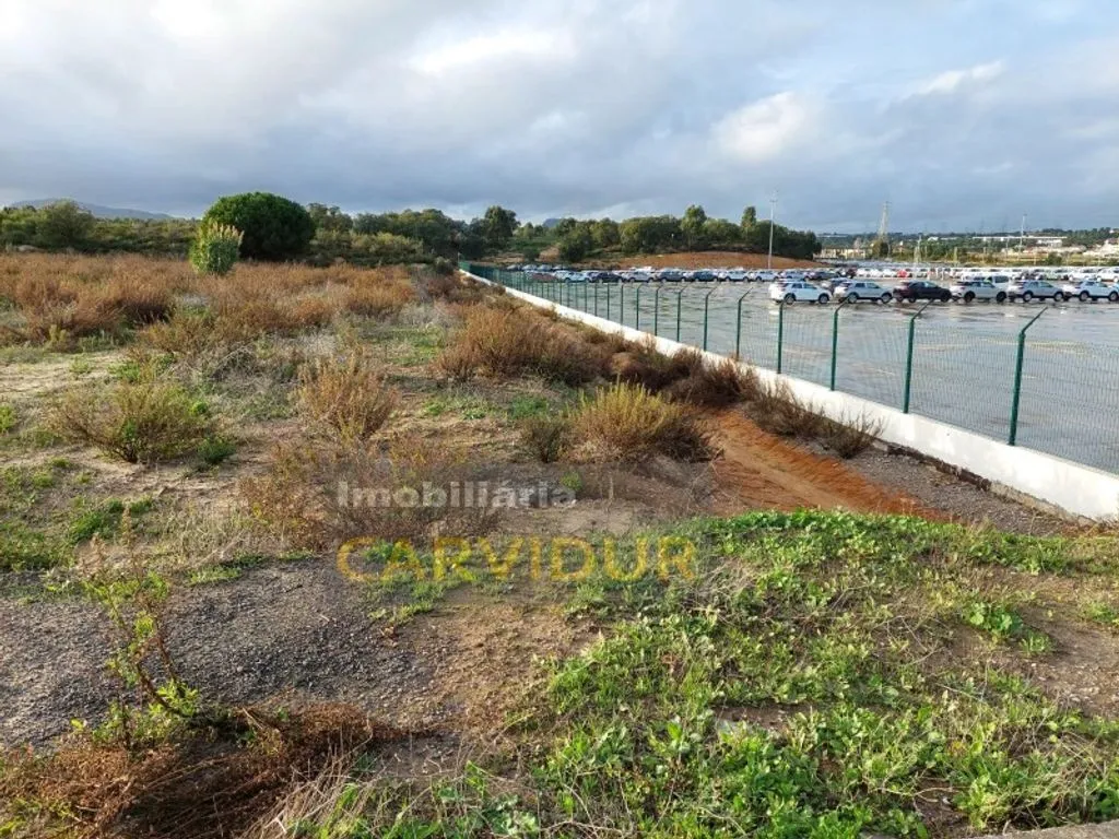 Jardin - Development Land in Industrial Setúbal
