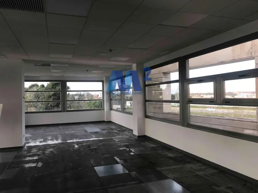 Studio - Representative Building with Office Space in Soto de la Moraleja