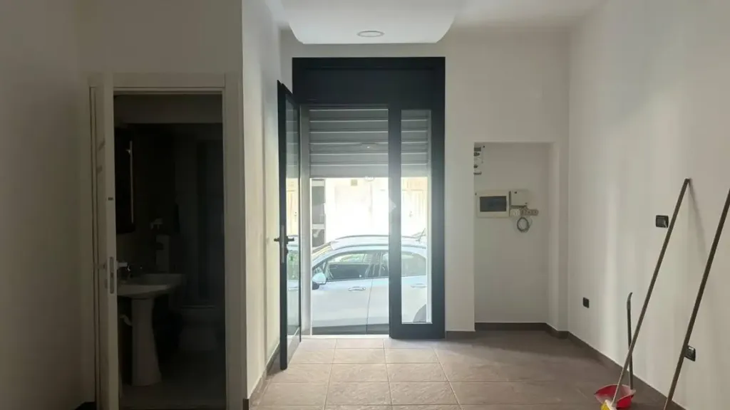 hallway_entrance