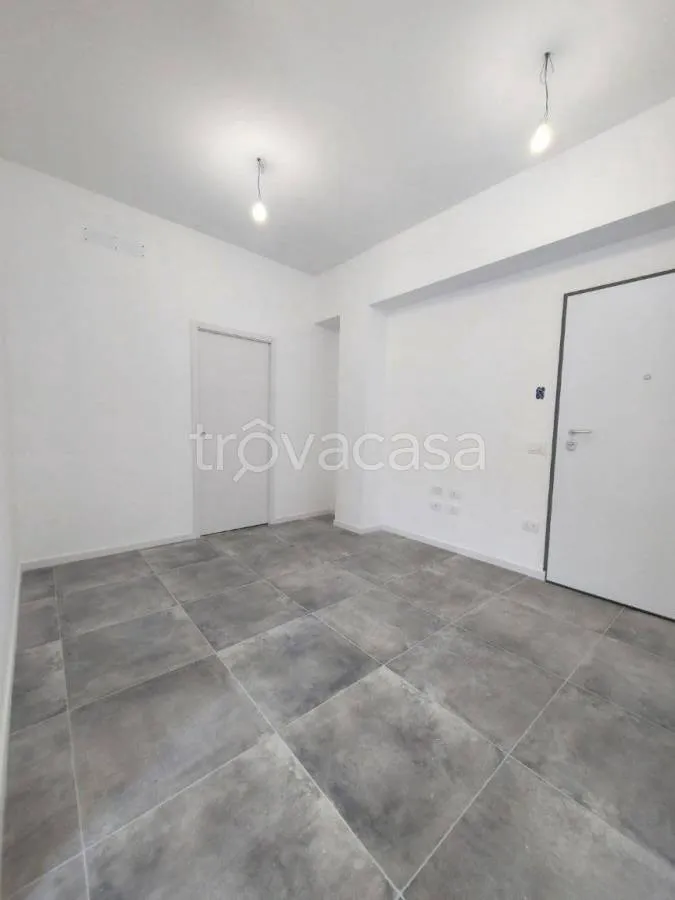 Toad - Newly Refined Apartment with Balcony in Pesaro
