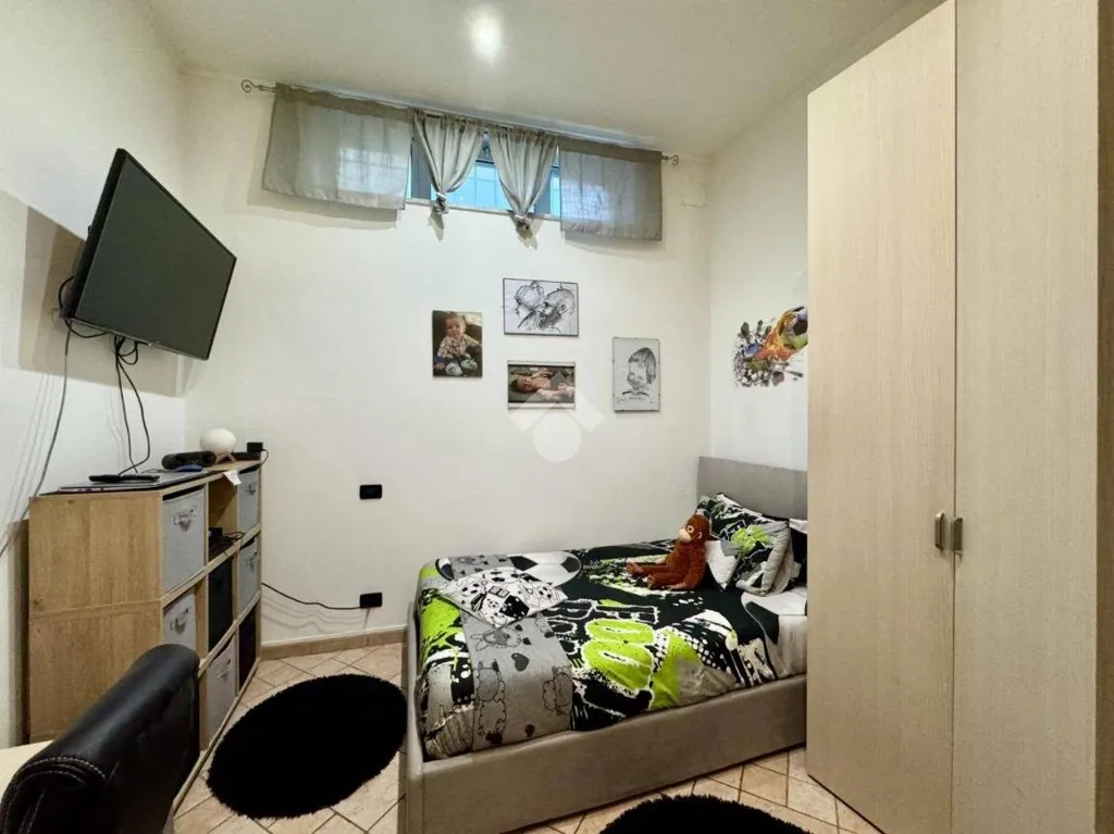 Chambres - Quadrilocale with Sea View Balcony in Noli