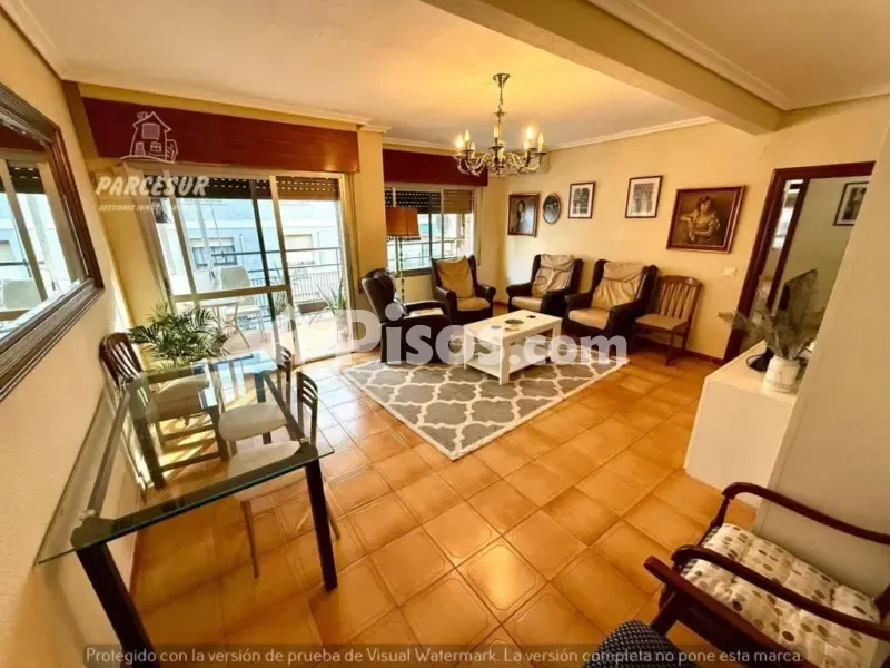 Elutuba - Student-Friendly Flat with Terrace in Poniente-Sur