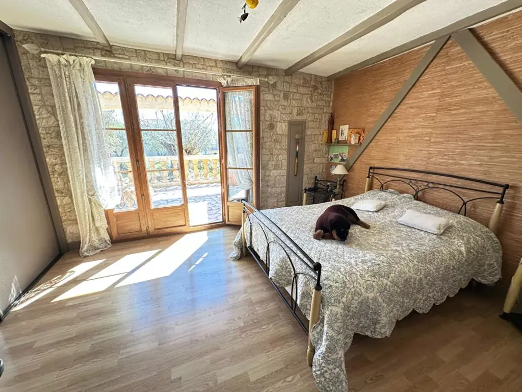 Bedrooms - Provençal Villa with Pool in Lauris