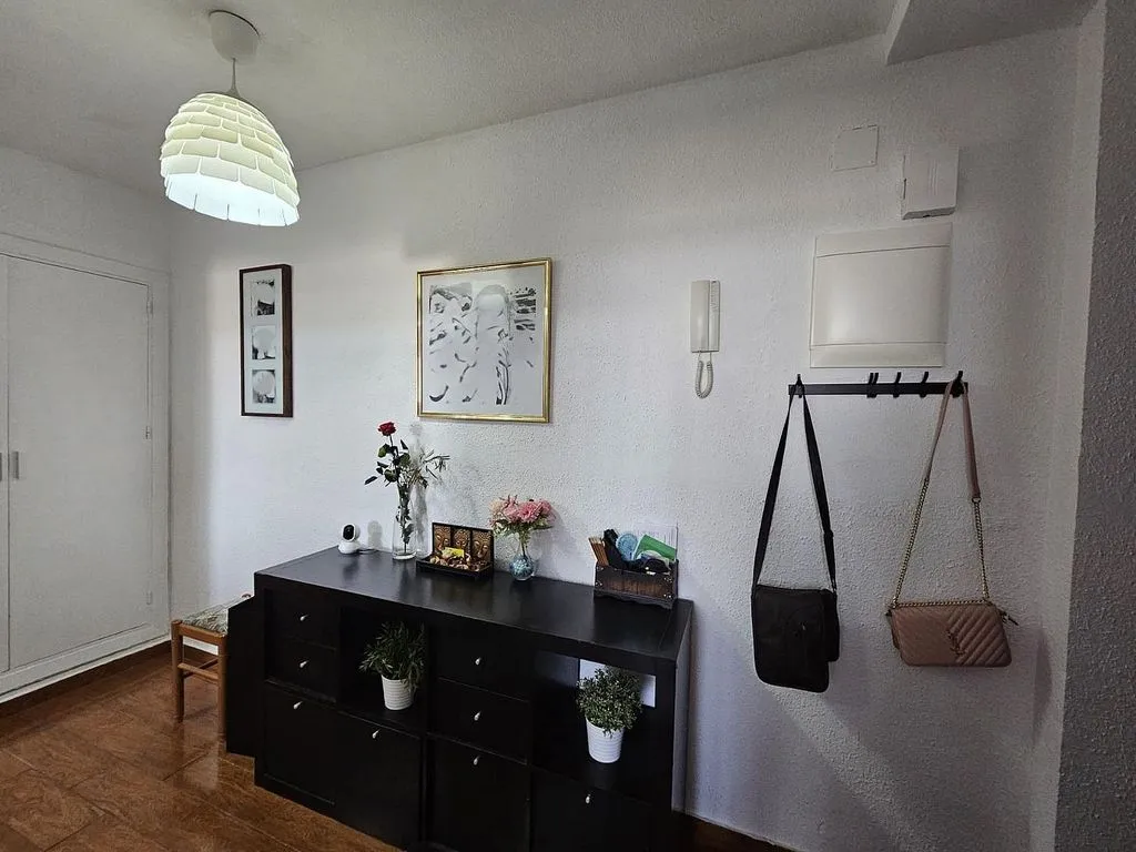 Esik - Luxury Flat with Pool in El Cónsul, Málaga