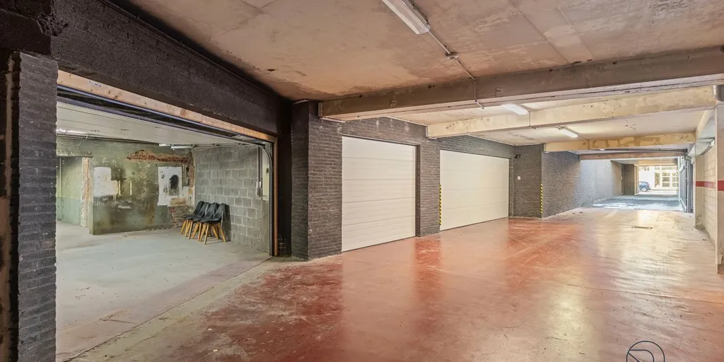 Garage - Duplex Énergétique avec Terrasse à Roeselare