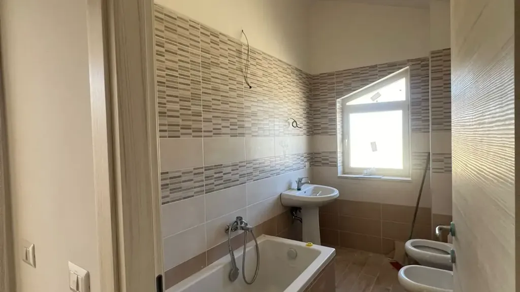 Salles de bain - Loft with Panoramic Terrace in Benevento
