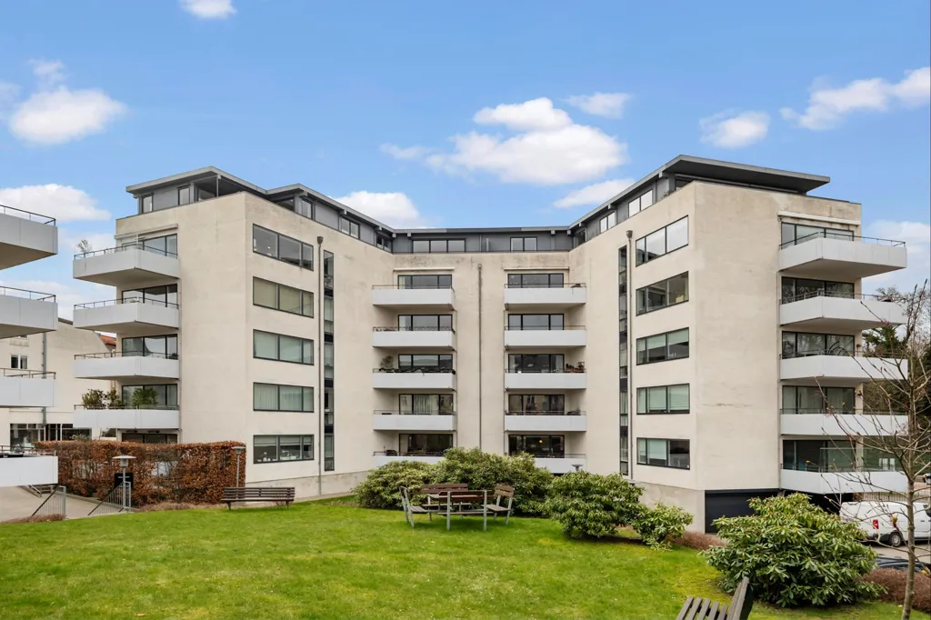 Aed - Apartment with Garden in Hellerup