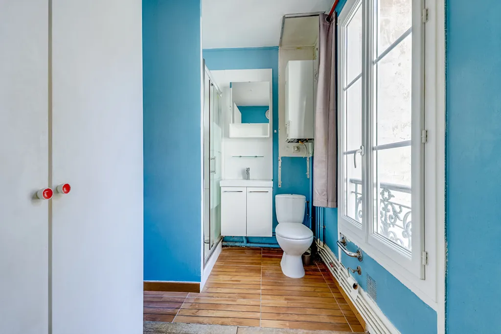 Salles de bain - Appartement avec cour arborée à Paris 14 - Mairie