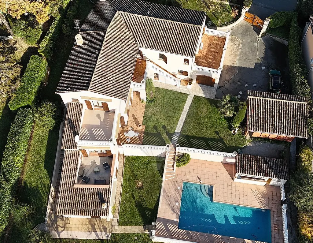 Maison 10 pièces à Saint-Paul-de-Vence