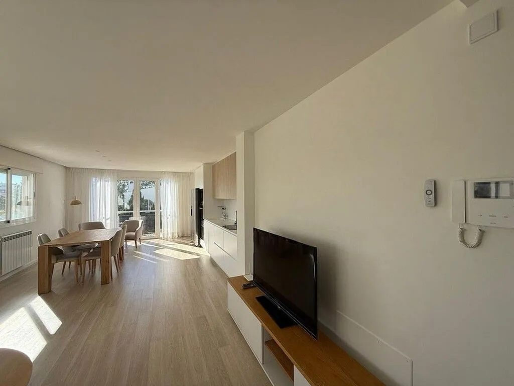 Elutuba - Modern Flat with Balcony in Cala Millor