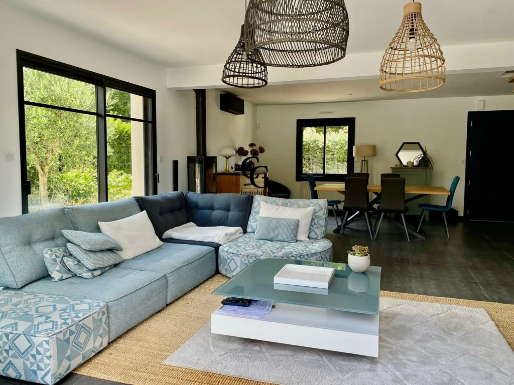 Elutuba - House with Pool and Garden in Haute-Goulaine