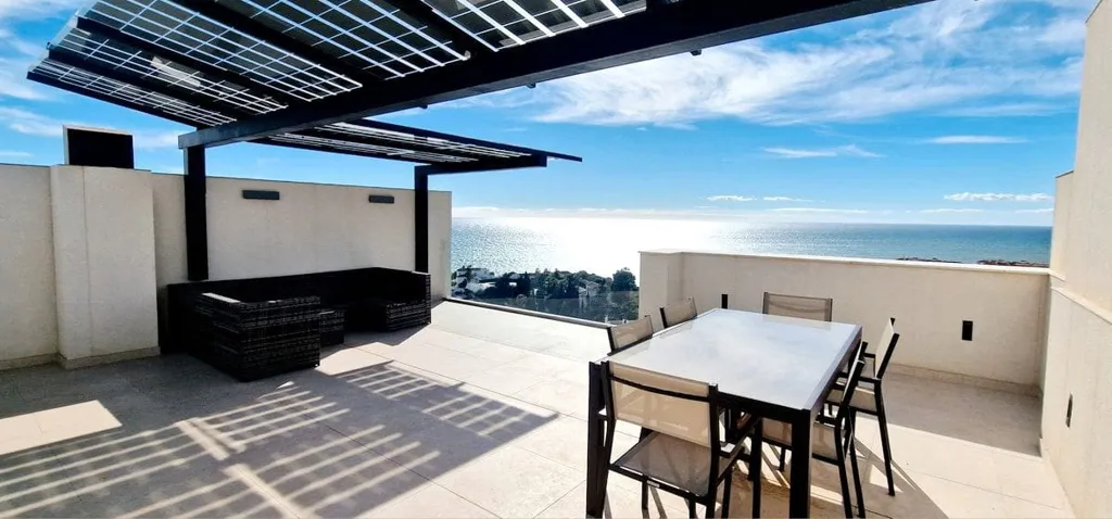 Terrazza - Semi-Detached House with Sea View in Torrox Costa