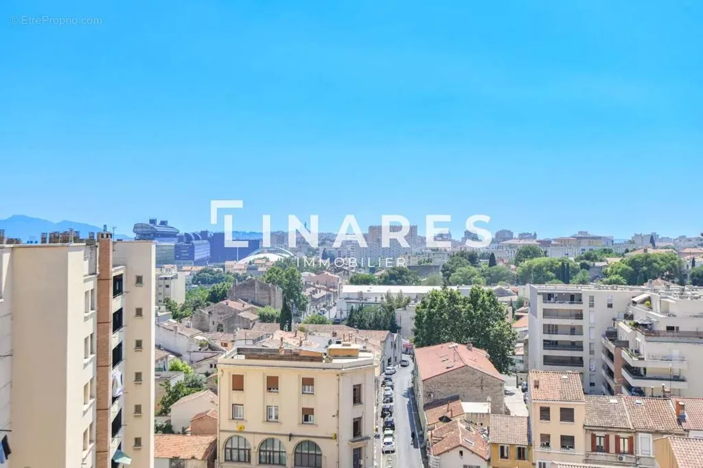 T2 Apartment with Balcony in Saint Just