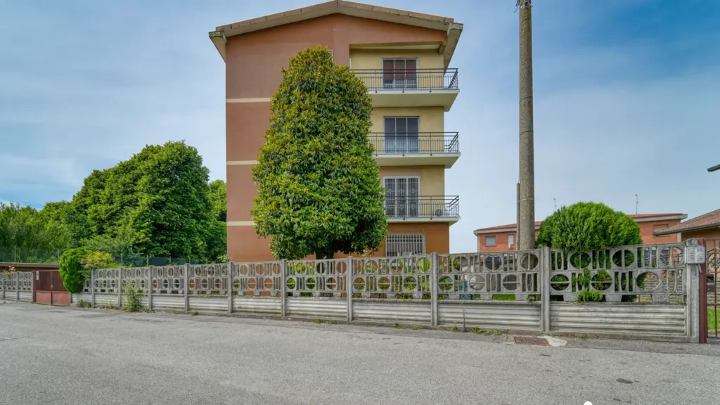 Extérieur - Spacious 2-Bedroom Apartment in Casalmaiocco