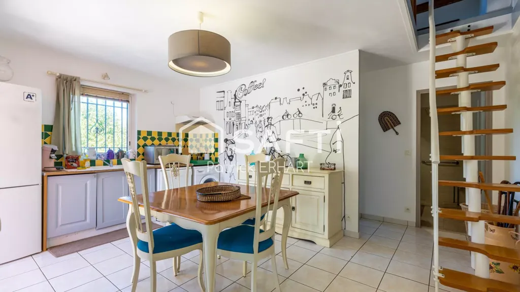 Cuisine - Villa avec Piscine et Jardin à Puget-sur-Argens