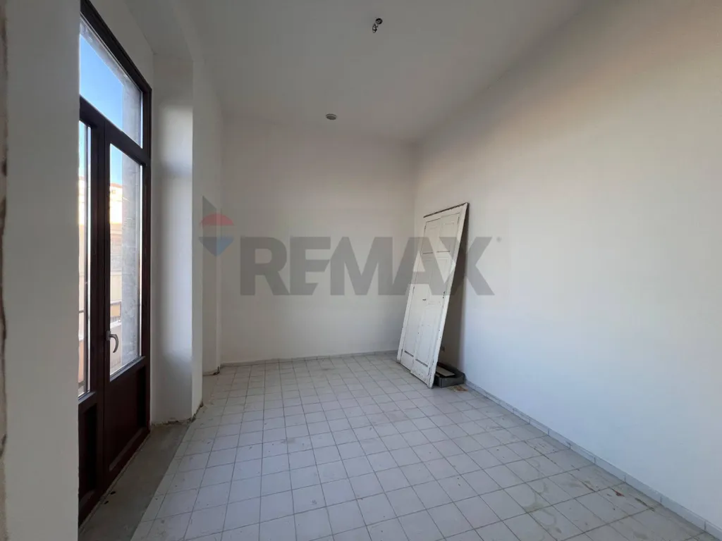 Toad - Historic Building with Sea View in Ortigia