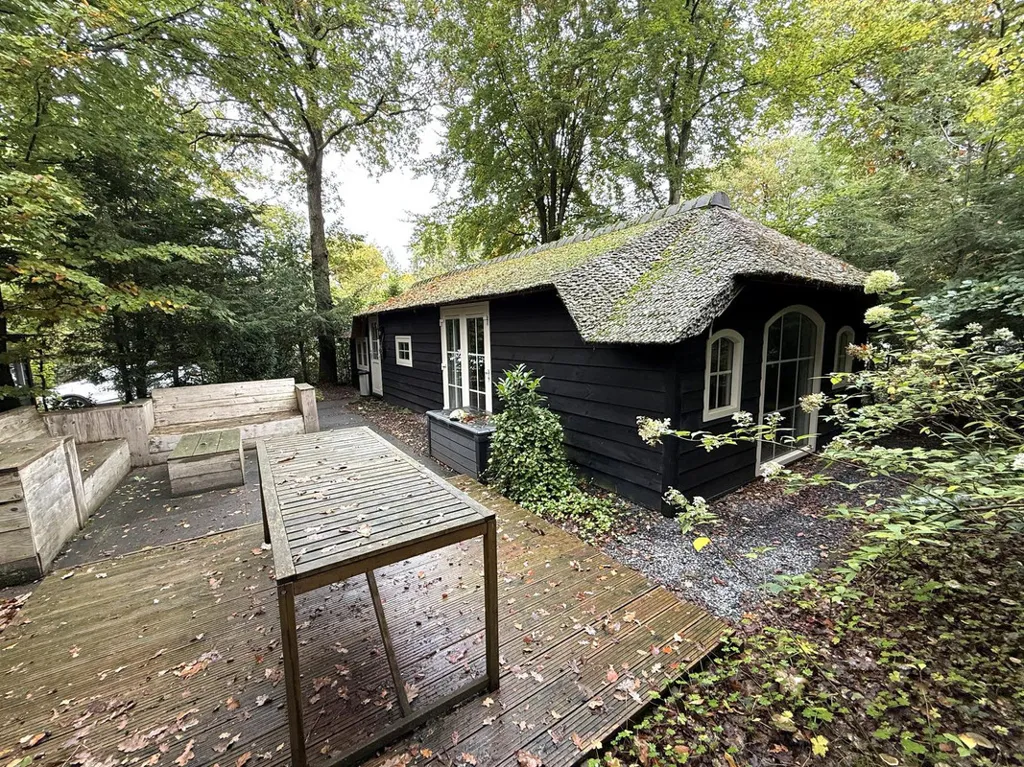 Exterior - 6-Persons Cottage with Garden in Ermelo