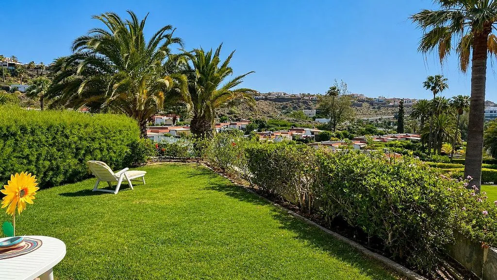 Jardin - Bungalow with Pool and Terrace in Rocas Rojas