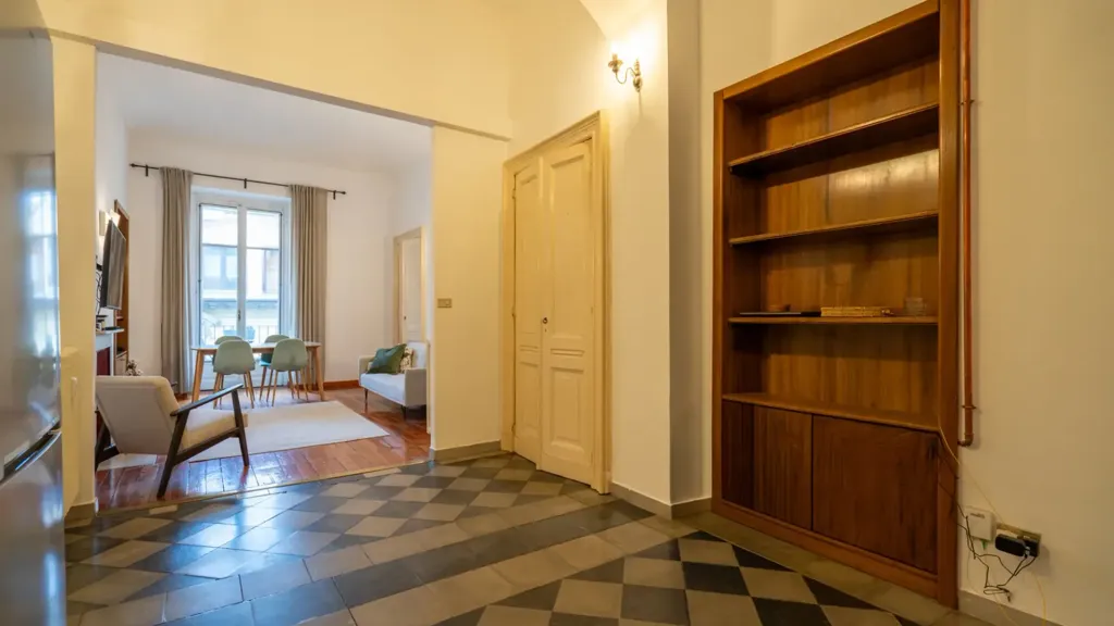 hallway_entrance