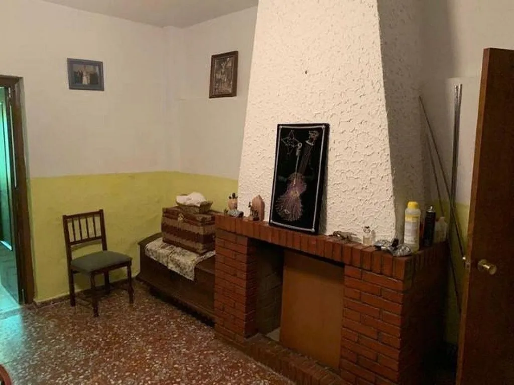 Elutuba - Rural House with Large Plot in El Higuerón