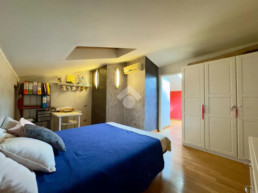Magamistoad - Rustic 3-Bedroom in Crema's Historic Centre