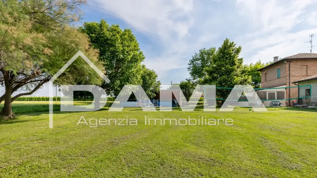 Aed - Rustic Cottage with Private Park in Forlì