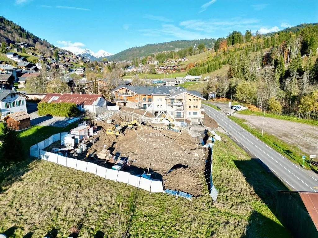 Vue aérienne - Appartement Luxe avec Balcons Multiples à Les Gets
