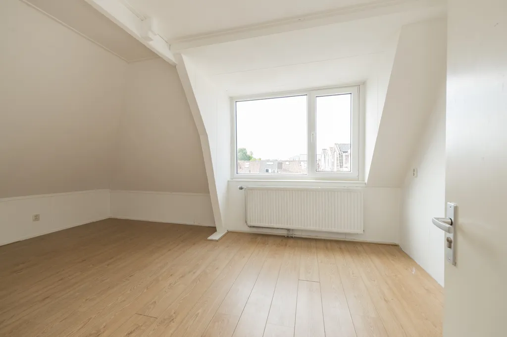Pièces - Charming Maisonette with Balcony in Leiden