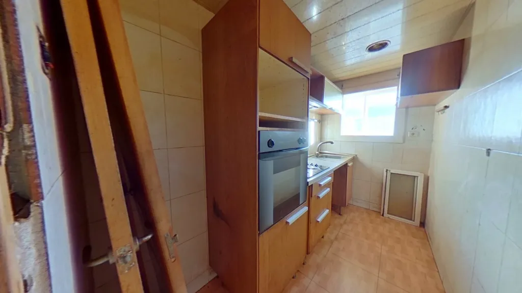 Cuisine - Flat with Metro Access in Cornellà de Llobregat