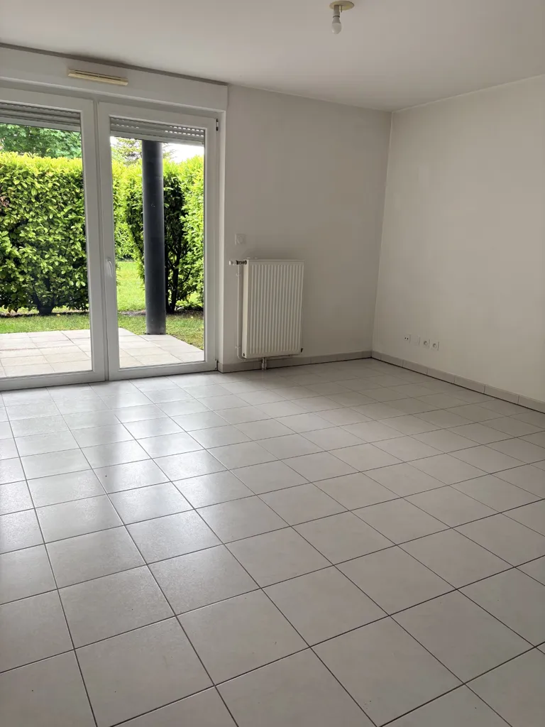 Séjour - Appartement T2 avec Terrasse à Troyes