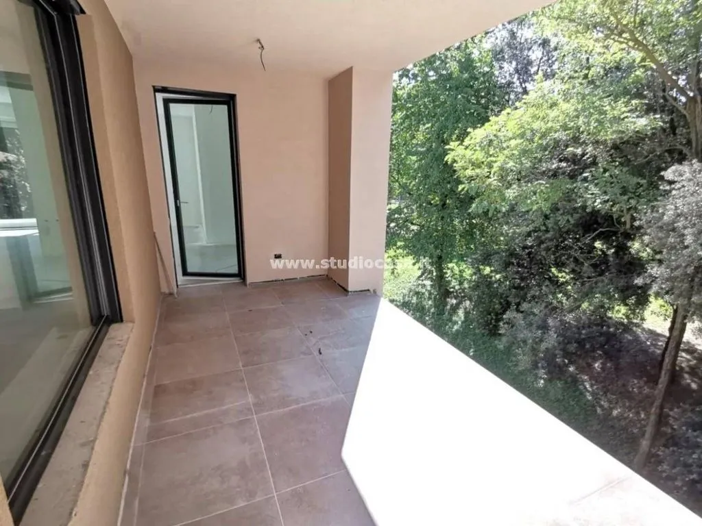 Balcon - New Class A+ Attic Flat with Park View in Rovereto