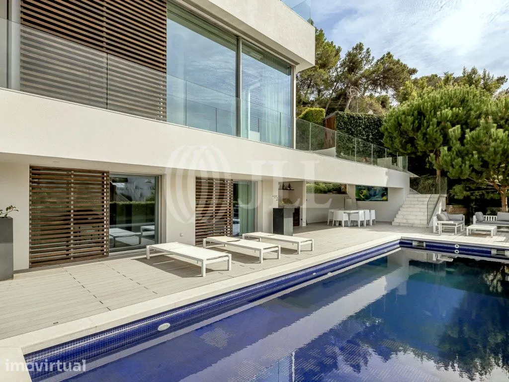 Piscine - Contemporary Villa with Pool in Estoril, Cascais