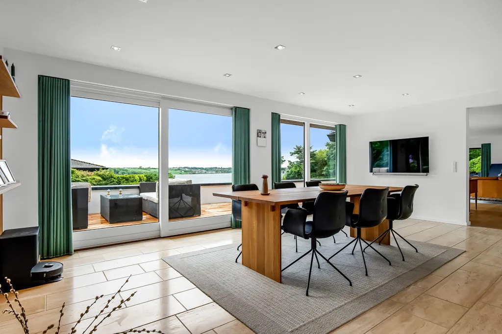 dining_room