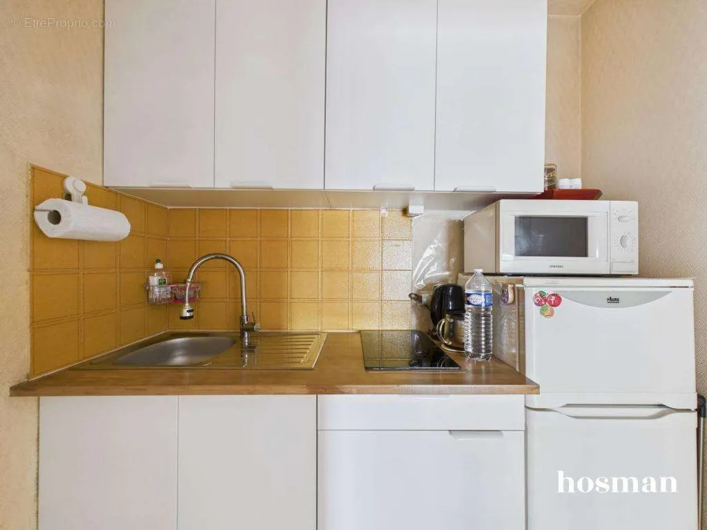 Cuisine - Studio avec Balcons et Ascenseur à Paris 18ᵉ