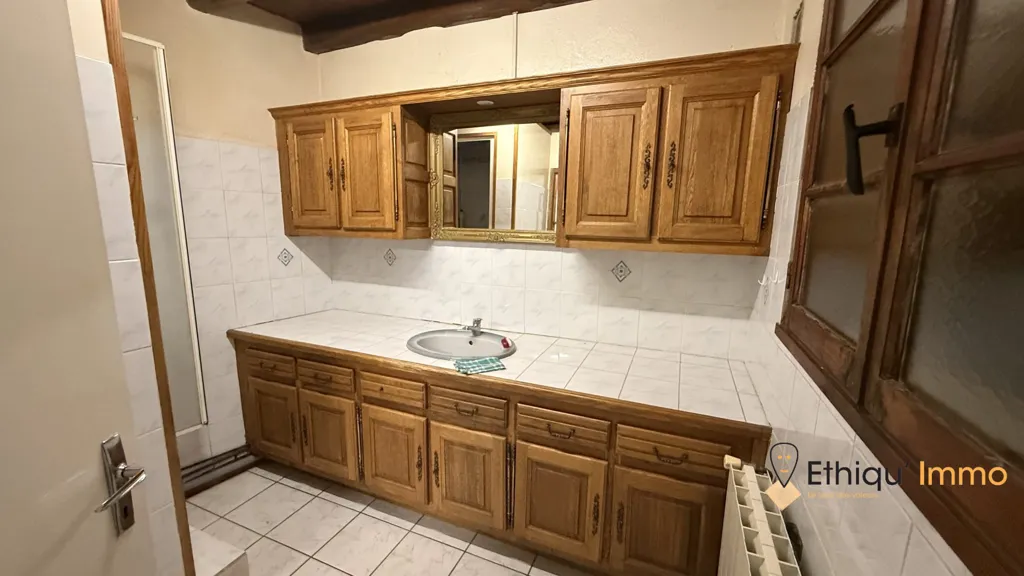 Vannitoad - Rustic Farmhouse with Large Barn in Sommevoire
