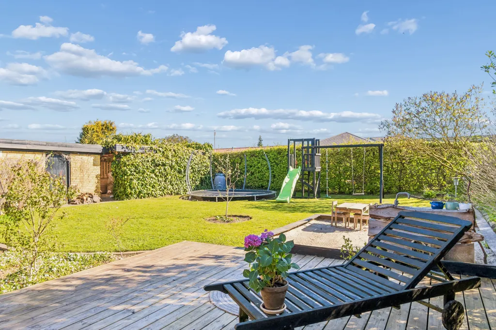 Jardin - Spacious Villa with Terrace in Fredericia