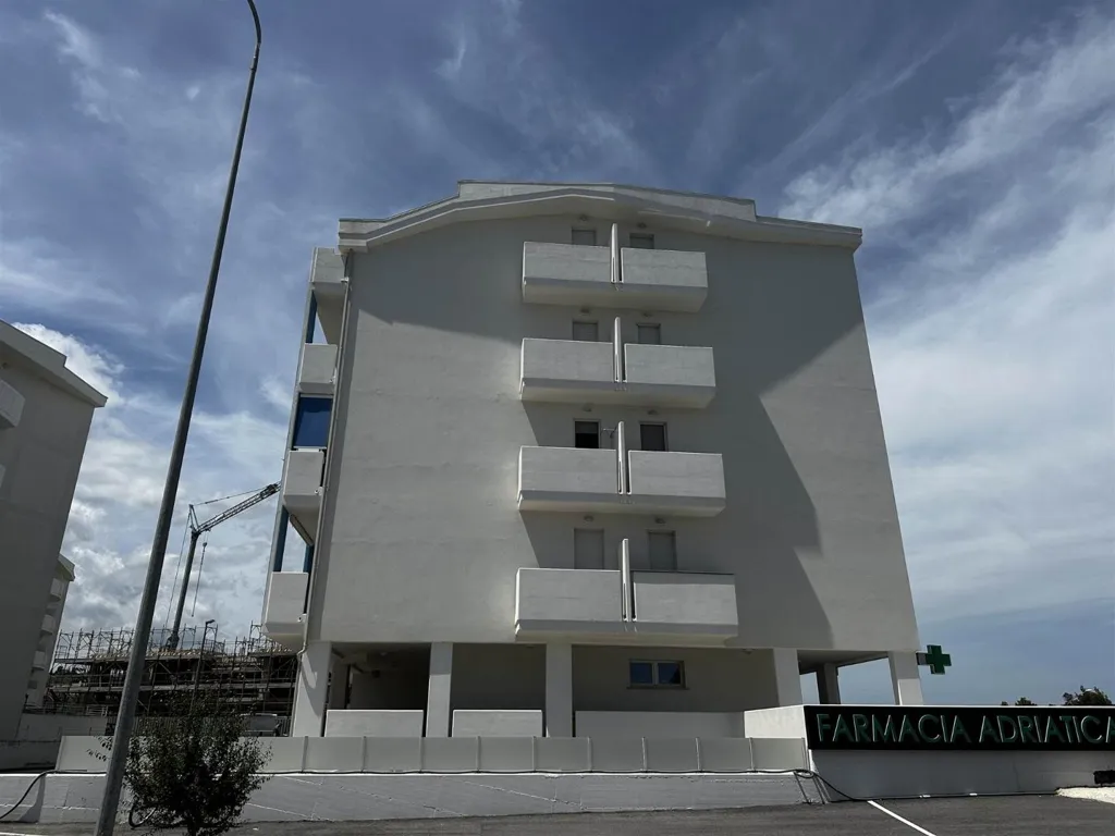 Välivaade - New Apartment with Sea View in Vasto Marina