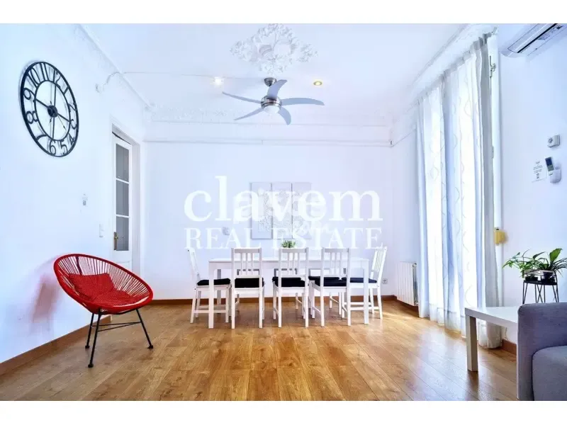 Söögituba - Characterful Apartment with Balcony in L'Esquerra de l'Eixample
