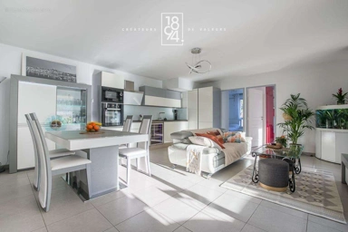 Tutte le foto (9) - Contemporary Apartment with Terrace in Le Redon