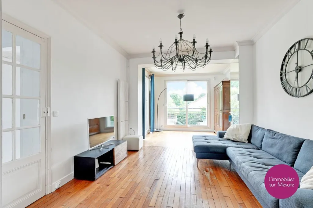 Soggiorno - House with Garden near RER E, Noisy-le-Sec