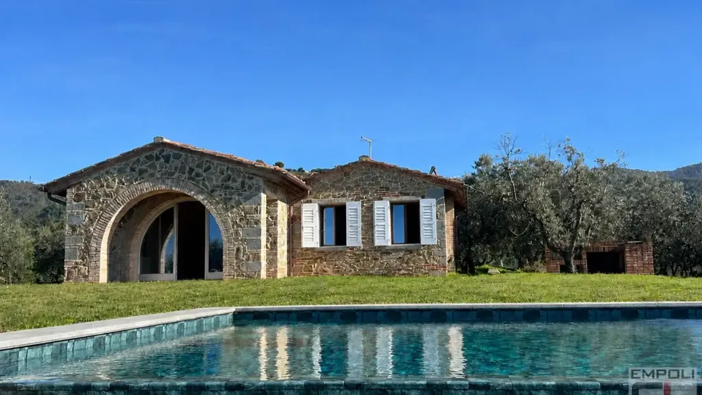 Pool - Cascina with Pool in Vinci