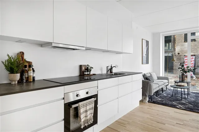 Cuisine - Apartment with Balcony in Skovlunde