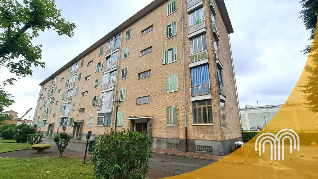Välivaade - 3-Bedroom Apartment with Balcony in Turin