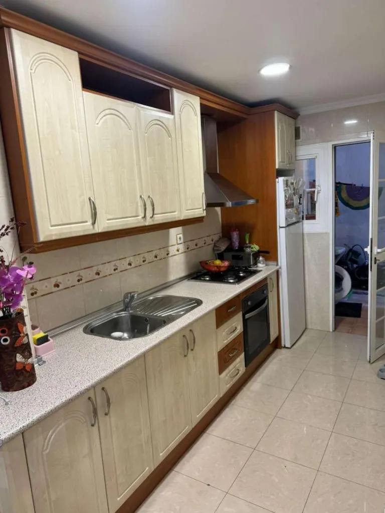 Kitchen - Charming Flat in Old Town, Salobreña